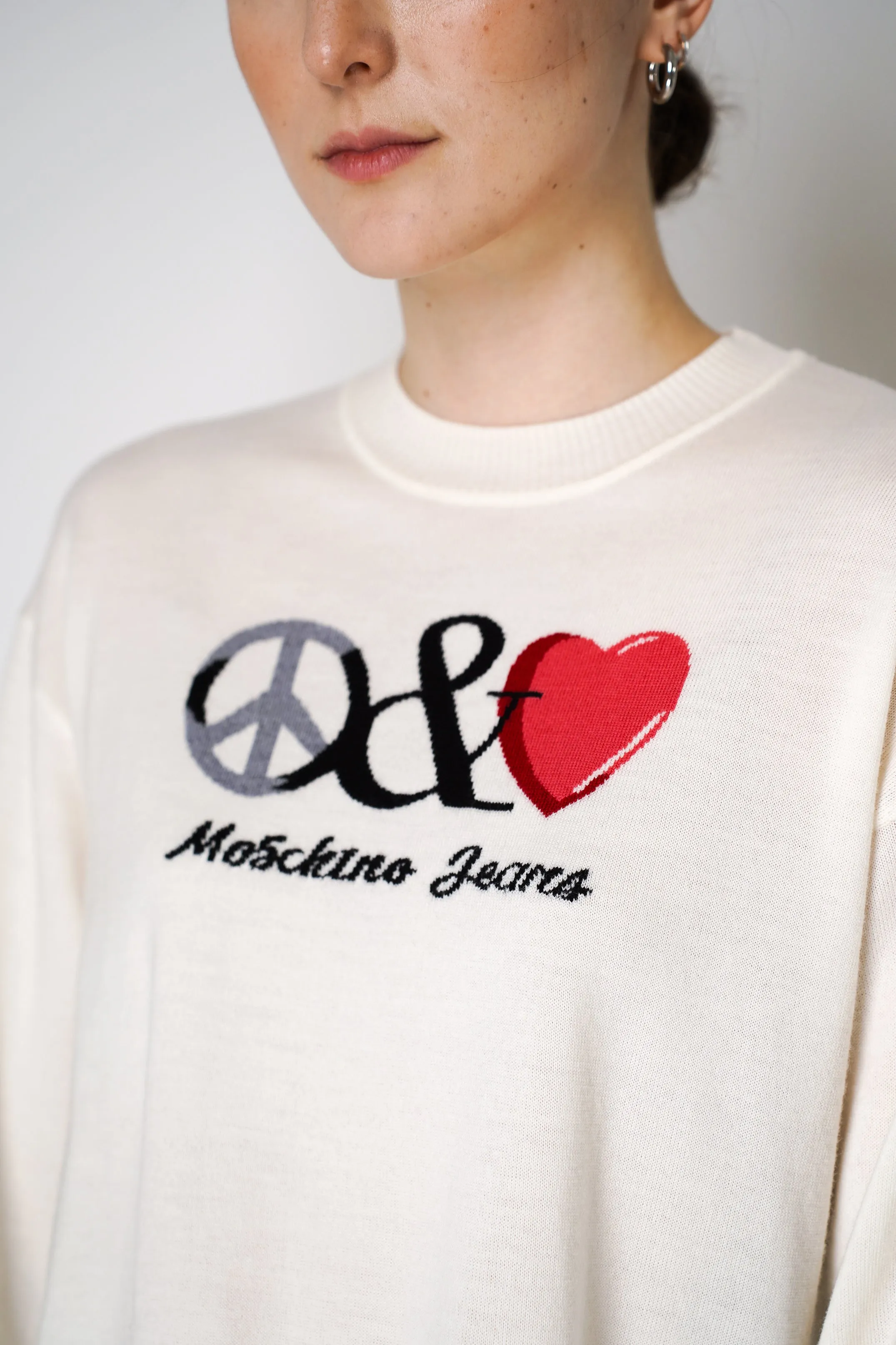 Moschino Jeans Peace-and-Love Knitted Virgin Wool Pullover Sweater in White