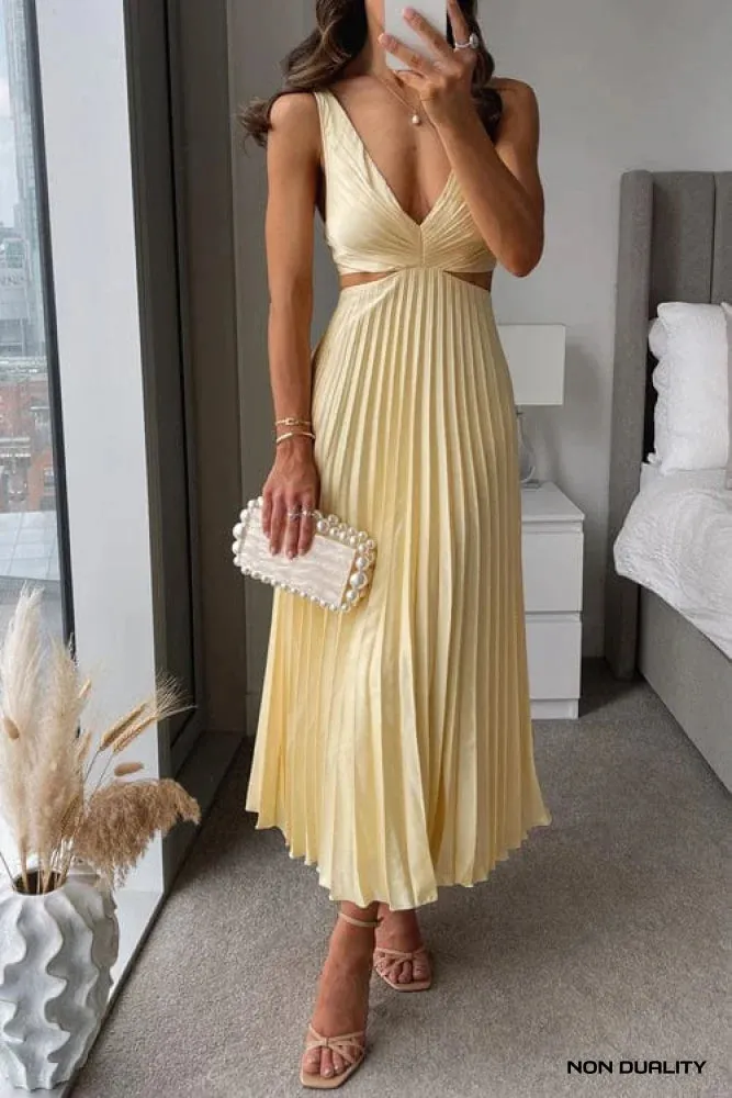 Non Duality | Chic Ripple Dress