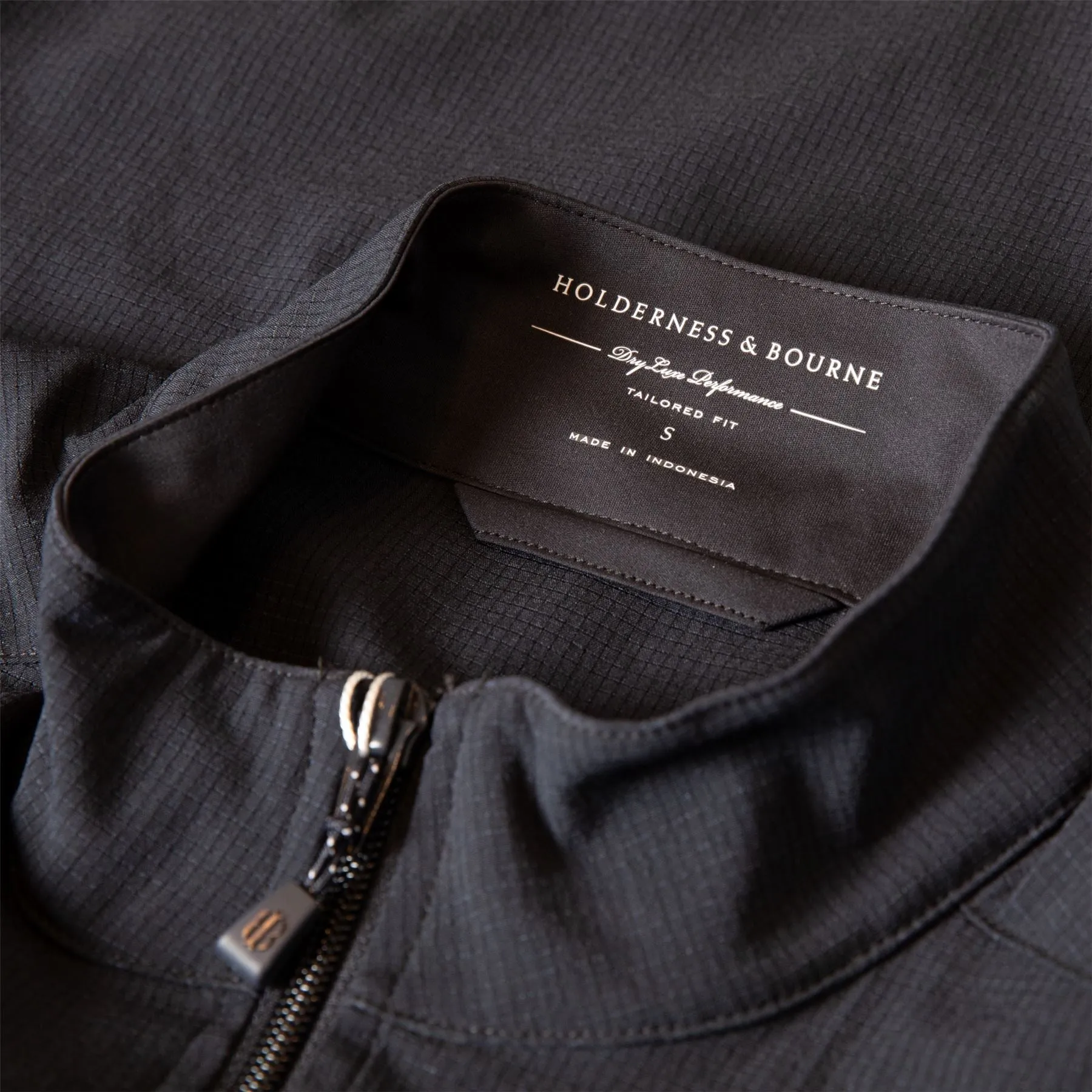 The Ventura Vest Black - 2024